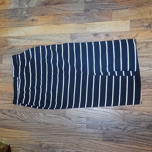 SHEIN Set - Picture 7 of 11